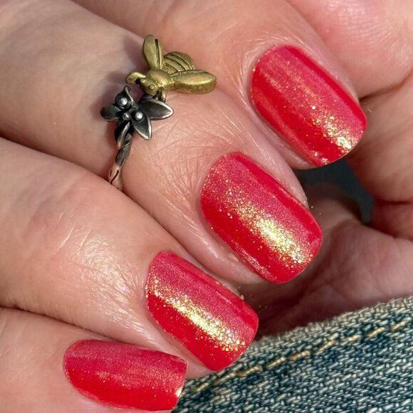 Color Street Nail Set- Heat Wave - Picture 4 of 6